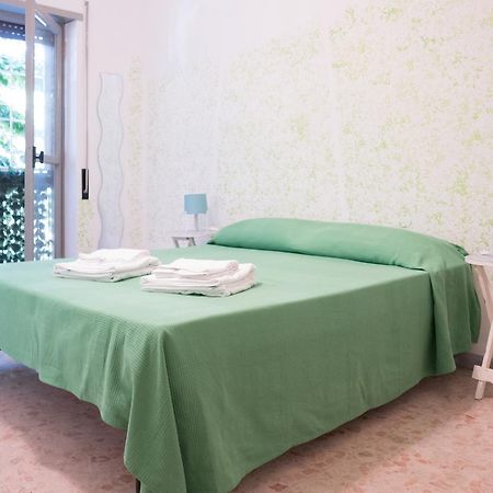 Next Stop Roma Affittacamere Da Florindo ภายนอก รูปภาพ